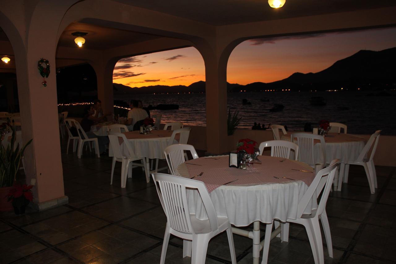 Playa De Santiago Hotel Манзанило Екстериор снимка